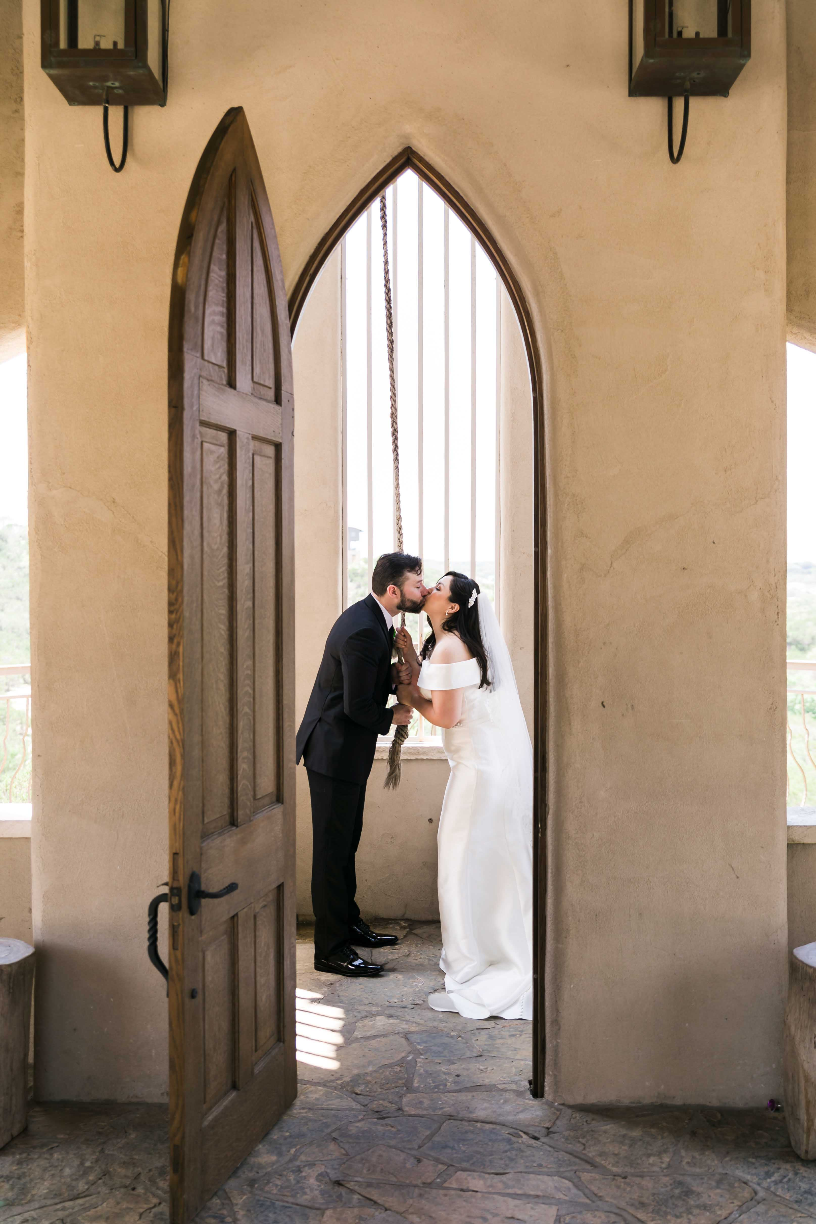 Chapel Dulcinea Elopement Photography by Pink Salt Pics