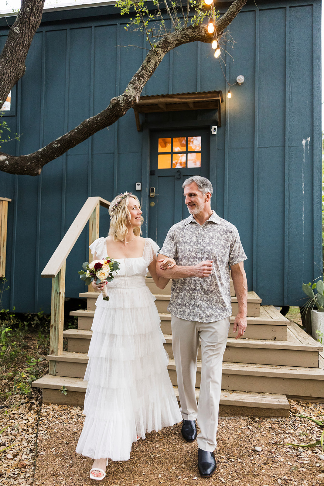 AirBnB Elopements with Pink Salt Pics