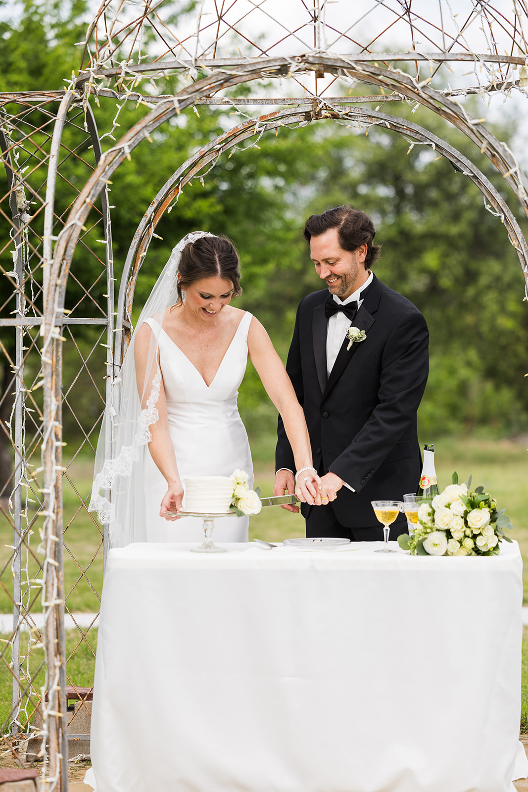 Fredericksburg Texas Elopements at the Hill Country Wedding Chapel by Pink Salt Pics